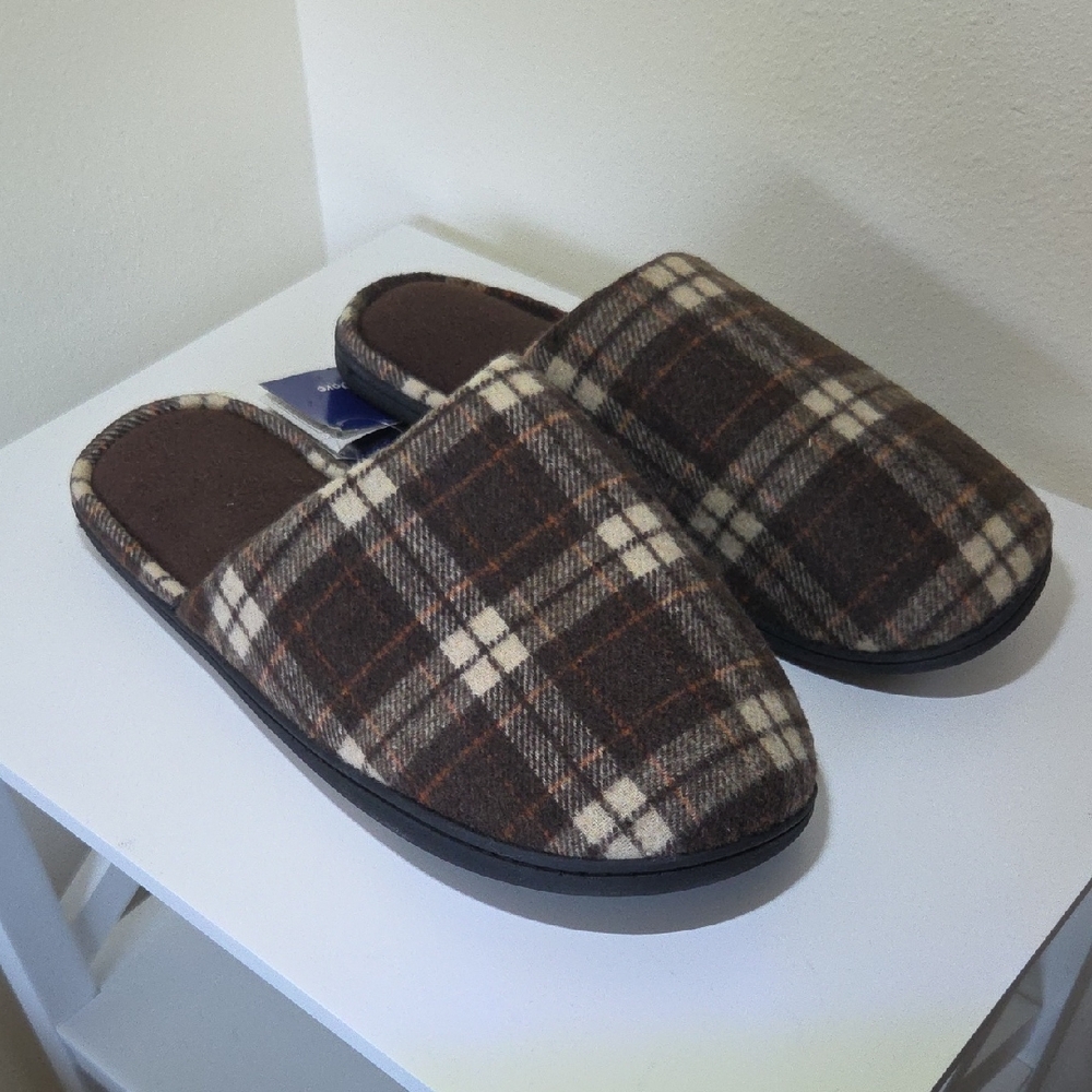 *NWT* RockDove Plaid Brown Men's Slippers, Size XL (US Men's 13-14)